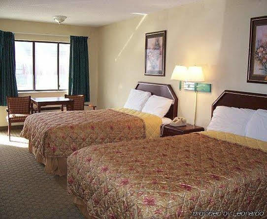 Executive Inn Ferry Pass Extérieur photo